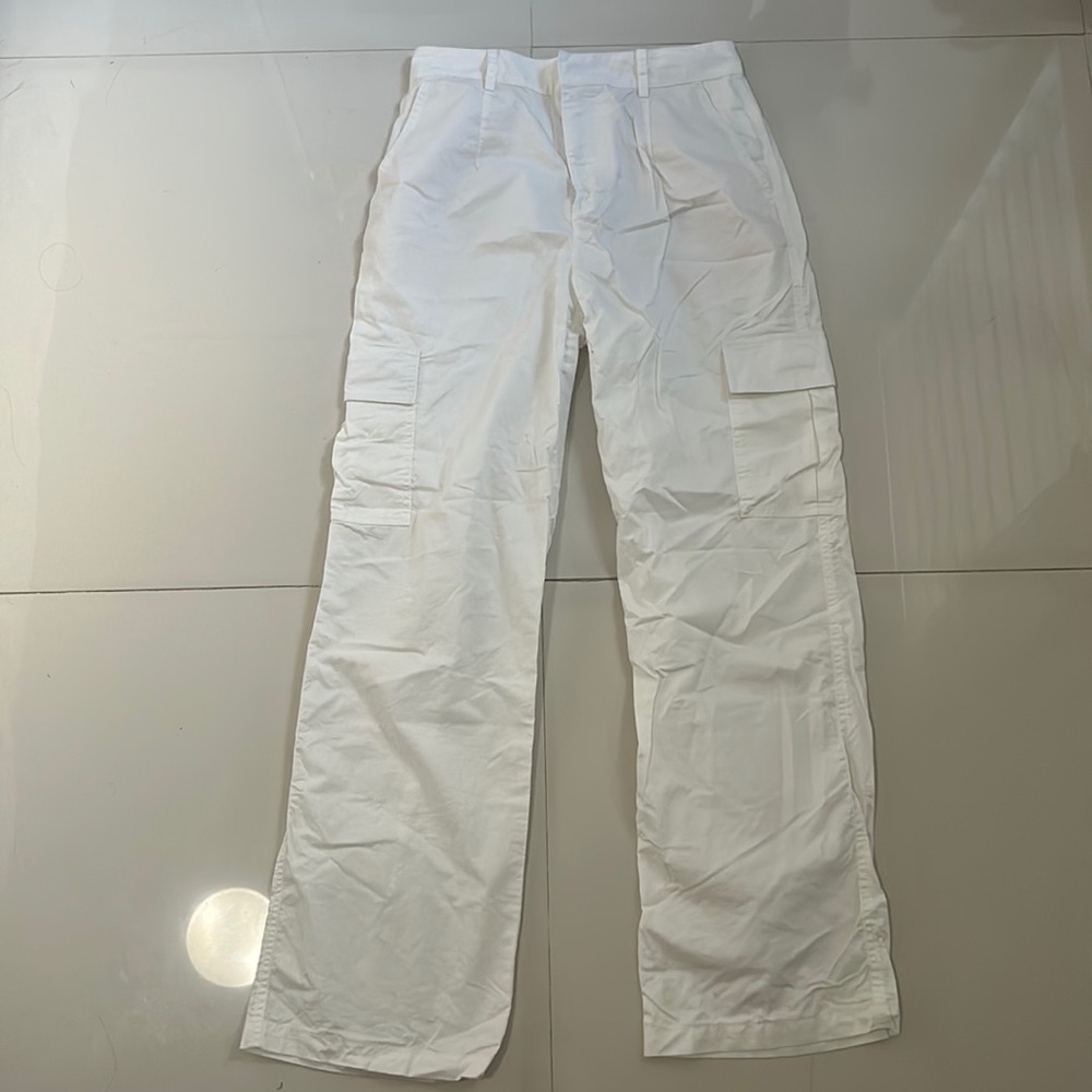 White Zara cargo pants